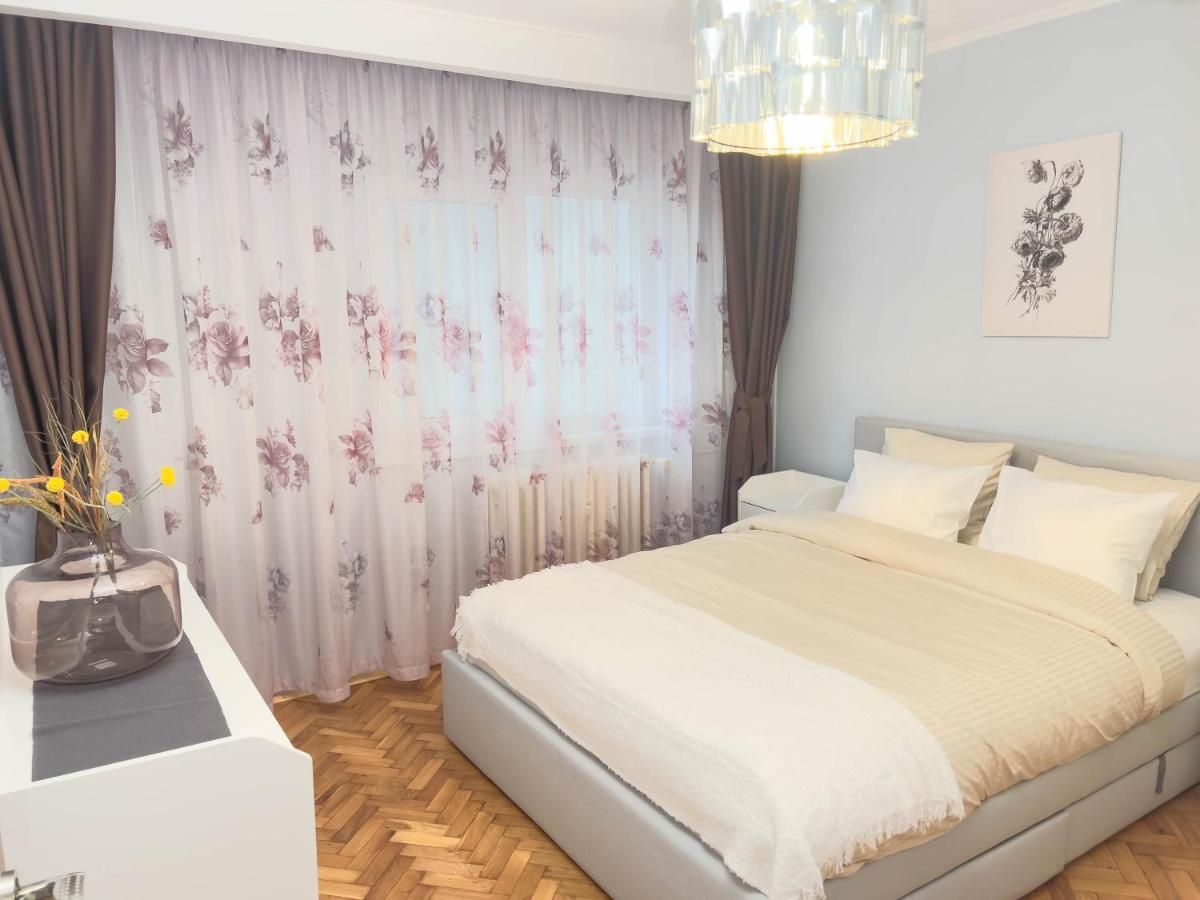 Comfort Corner Apartment *