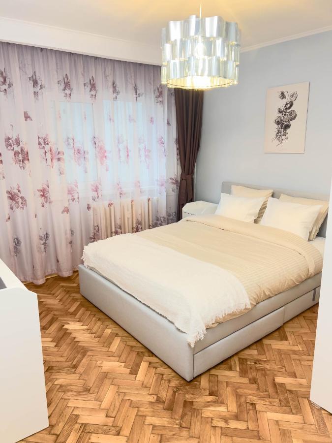 Comfort Corner Apartment *
